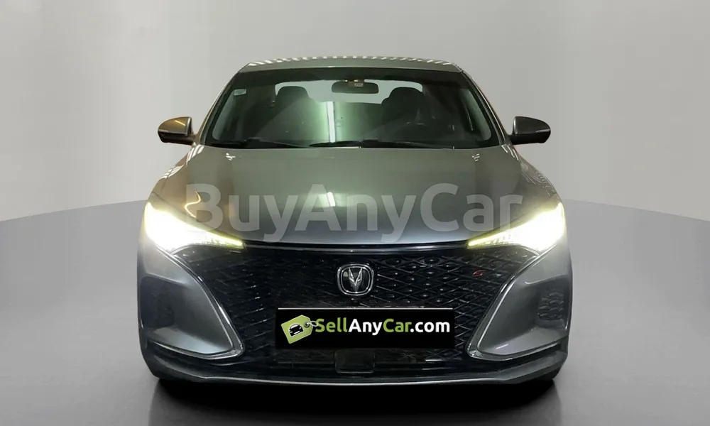Vehicle photo 1