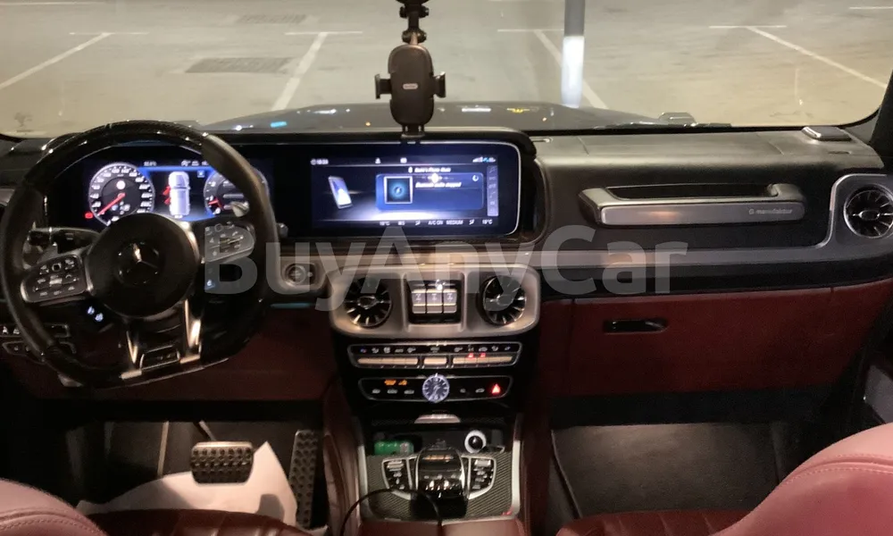 Vehicle photo 8