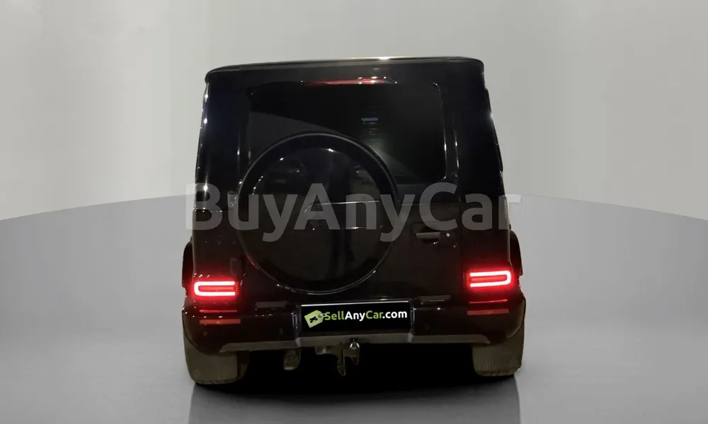 Vehicle photo 2