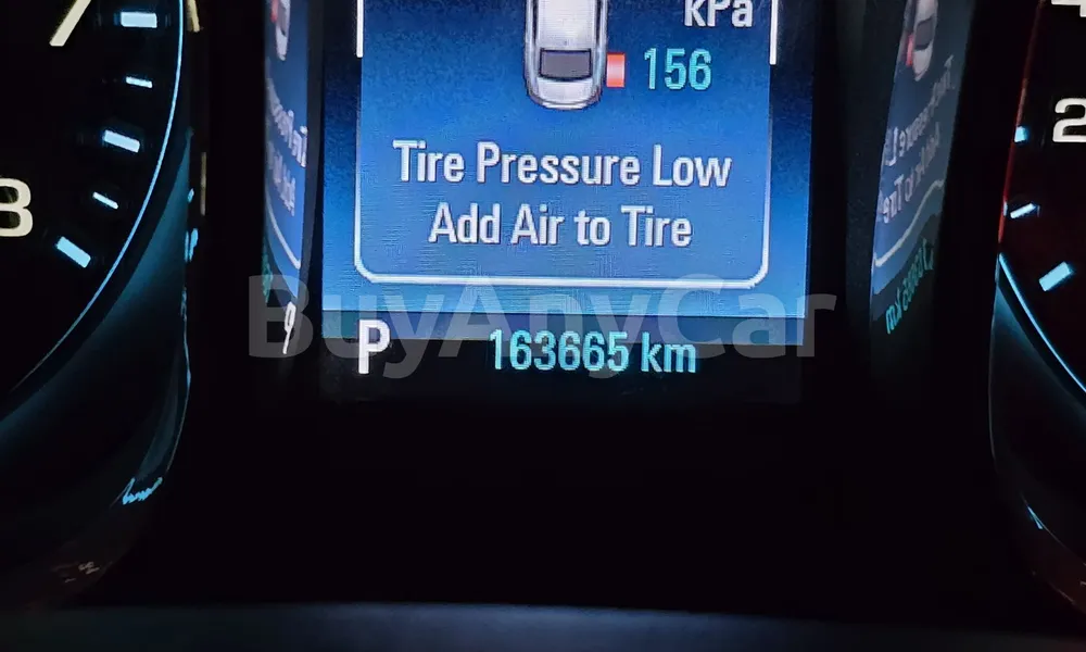 Vehicle photo 5