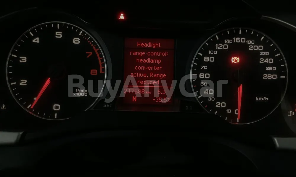 Vehicle photo 6