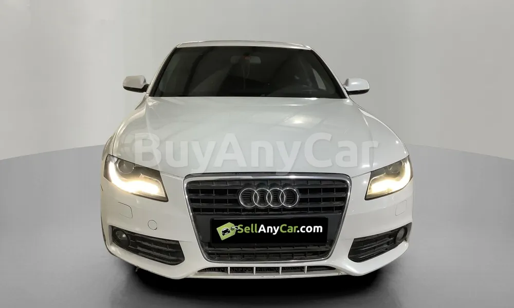 Vehicle photo 1