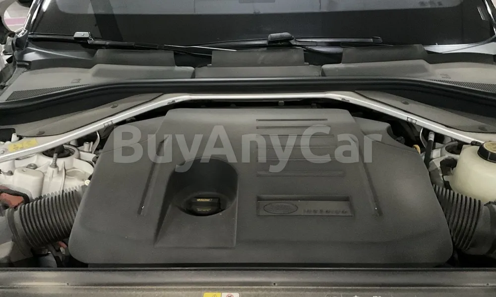 Vehicle photo 5