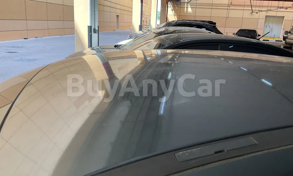 Vehicle photo 4