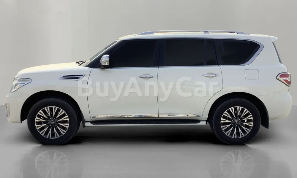Vehicle photo 4