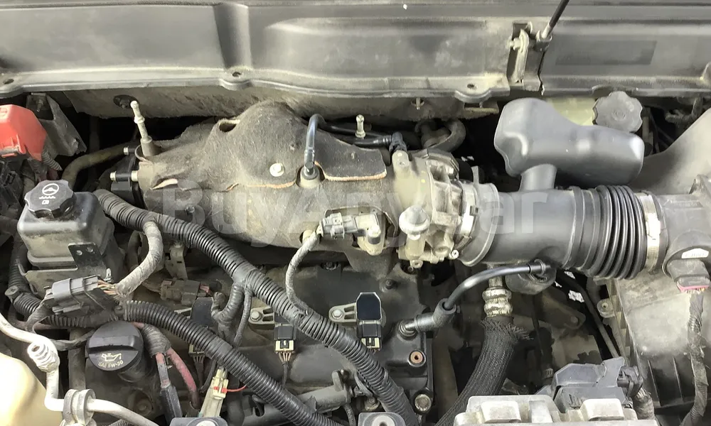 Vehicle photo 6