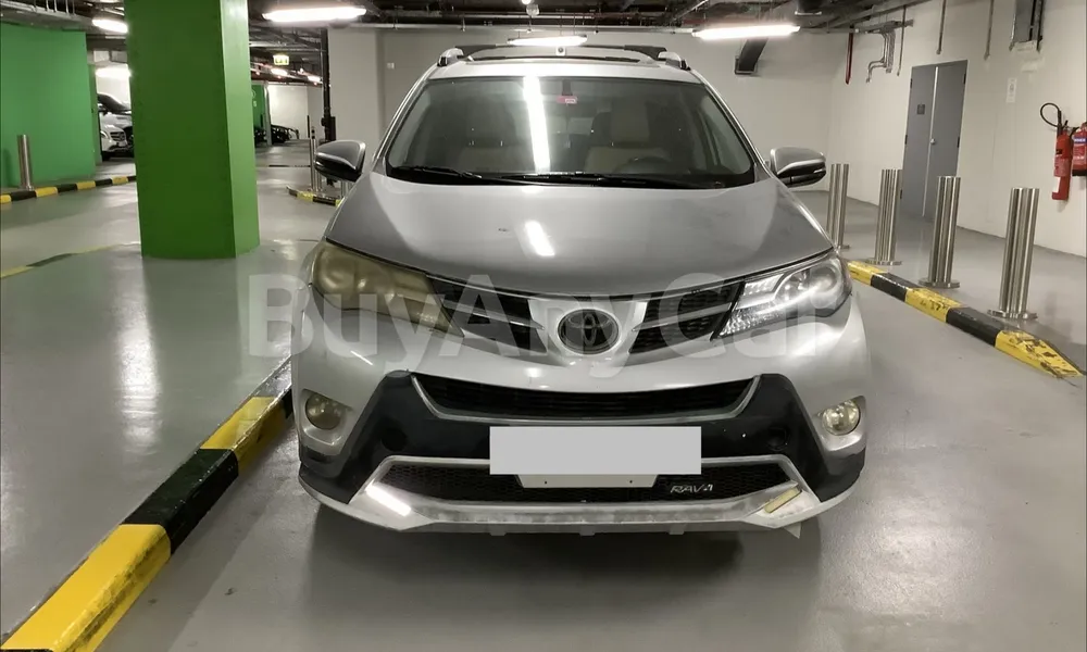 Vehicle photo 1