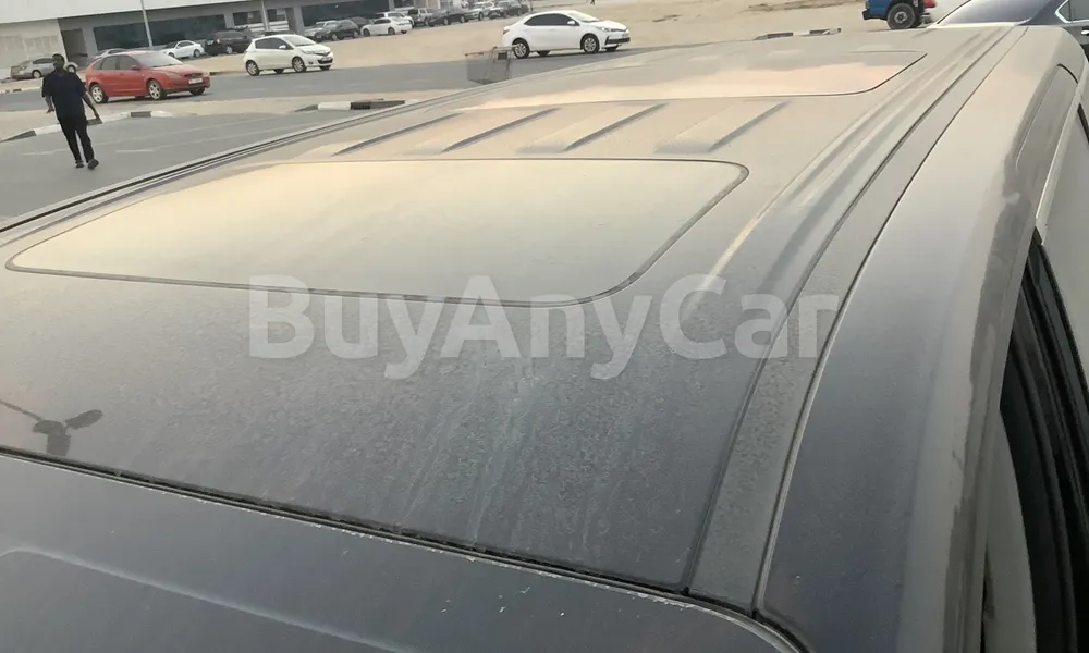 Vehicle photo 5