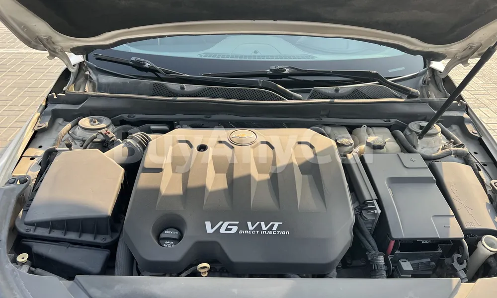 Vehicle photo 6