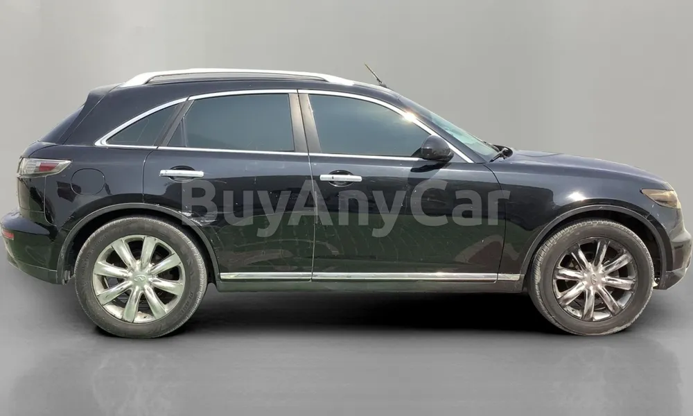 Vehicle photo 3
