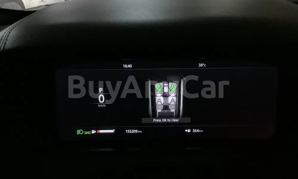 Vehicle photo 7