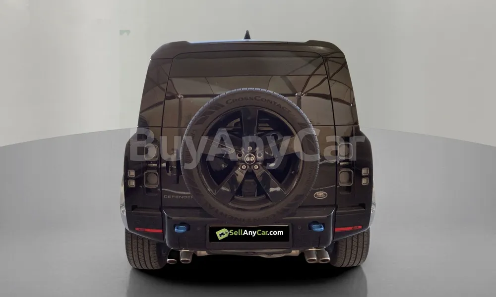 Vehicle photo 2