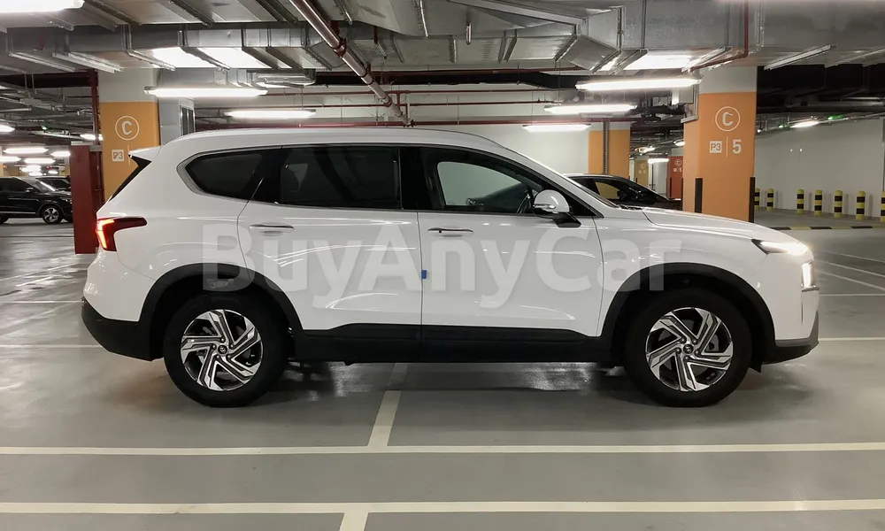 Vehicle photo 3