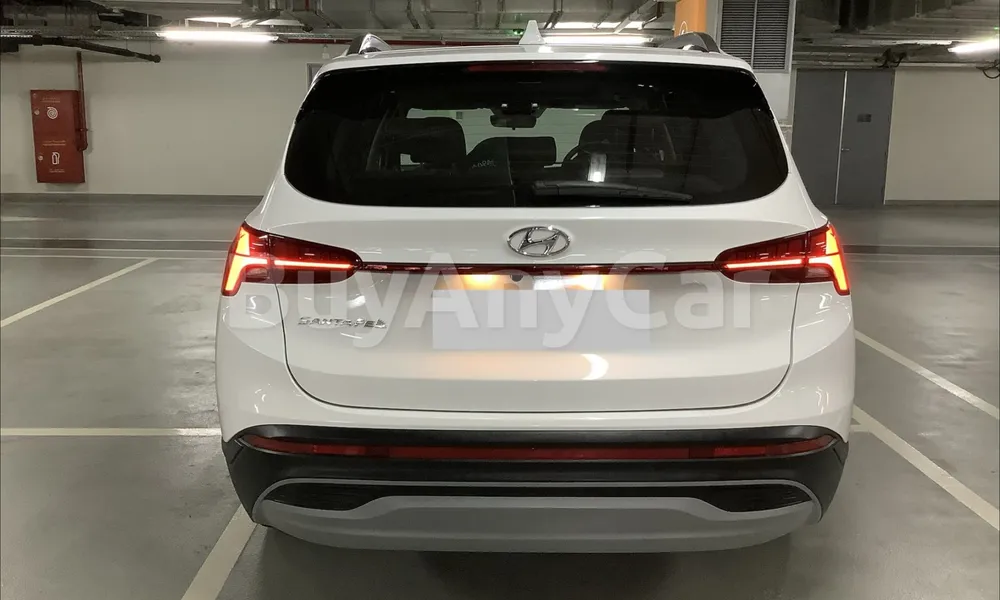 Vehicle photo 2