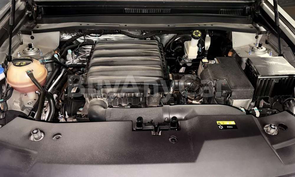 Vehicle photo 7