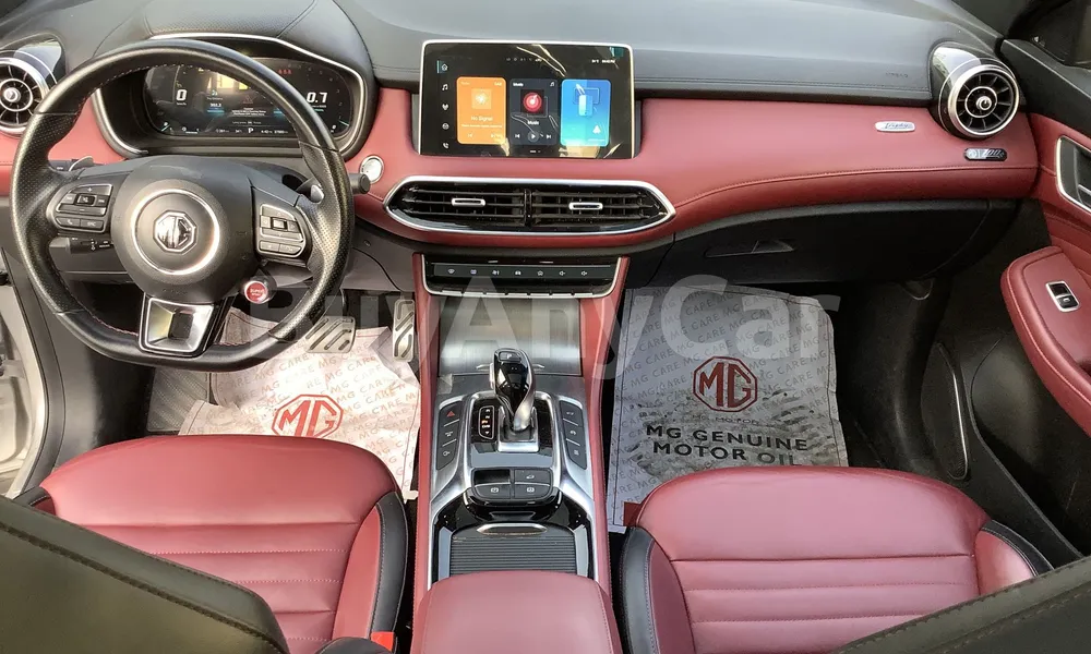 Vehicle photo 8