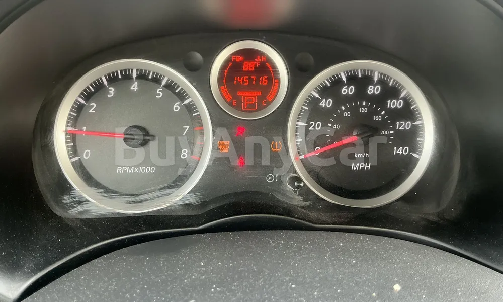 Vehicle photo 6