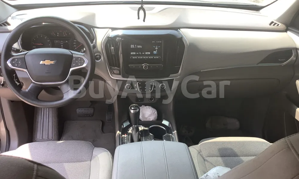 Vehicle photo 7