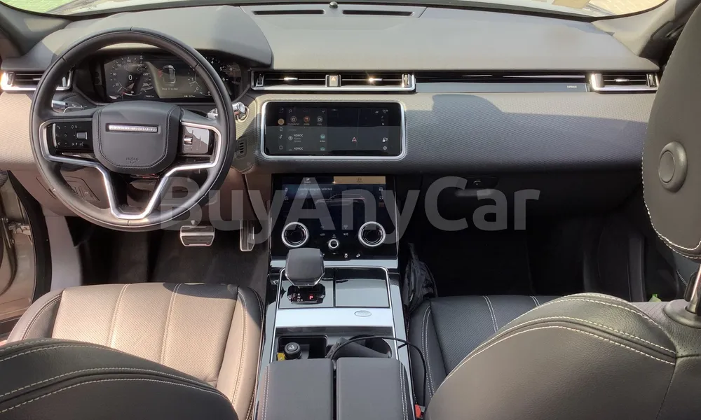 Vehicle photo 8