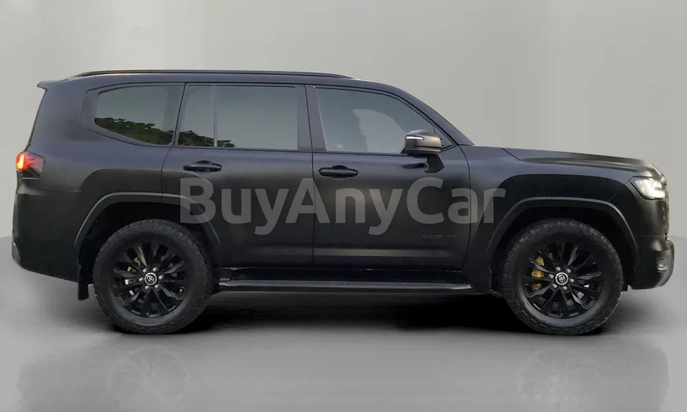 Vehicle photo 3