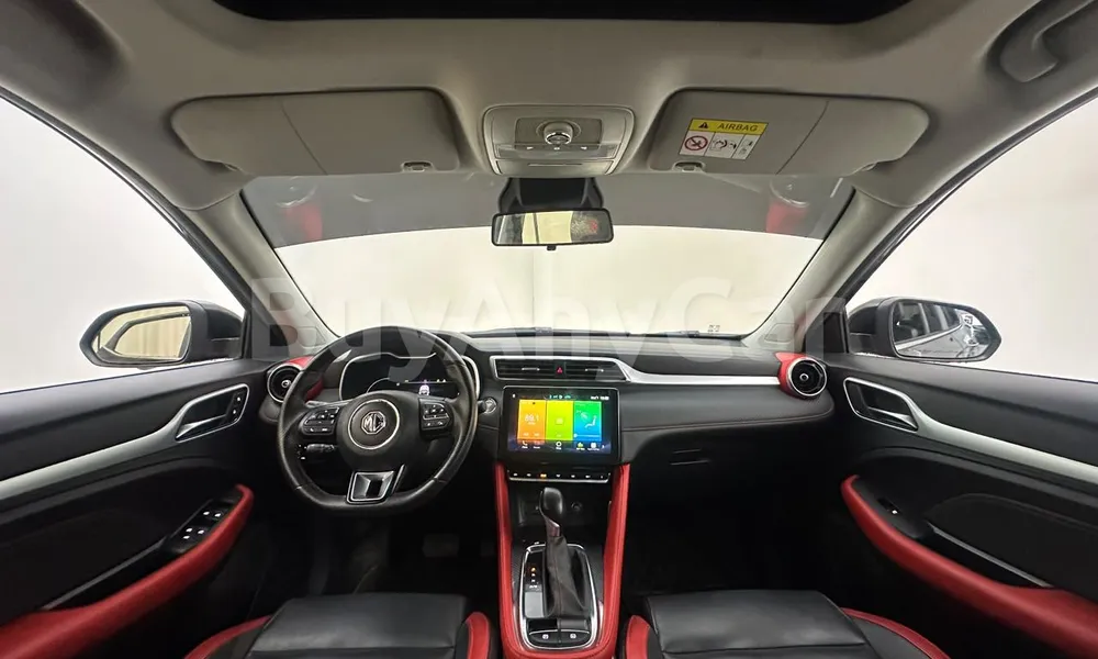 Vehicle photo 5