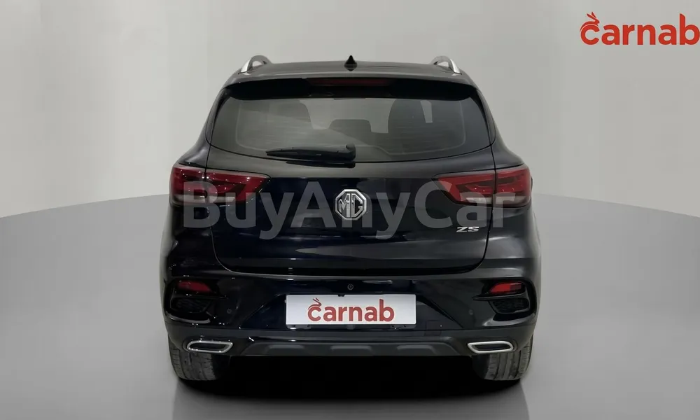 Vehicle photo 2
