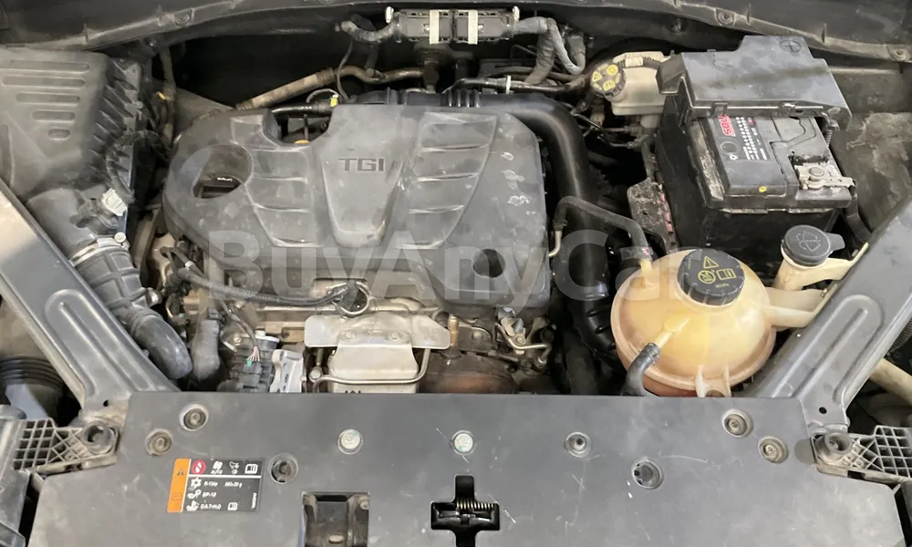 Vehicle photo 6