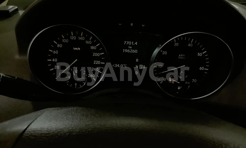 Vehicle photo 7