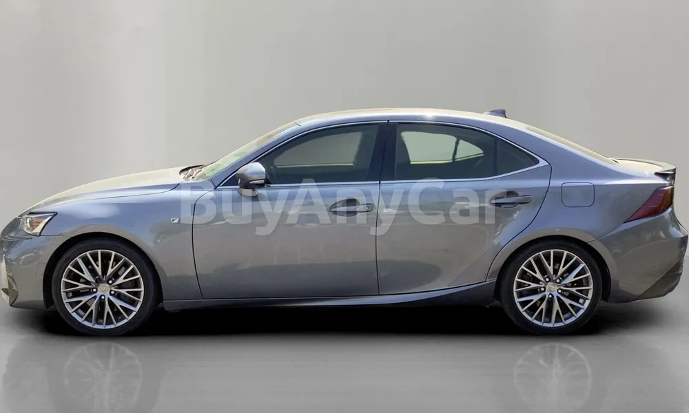 Vehicle photo 4
