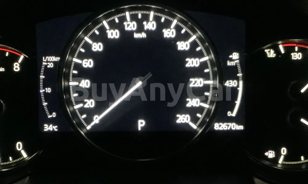 Vehicle photo 8
