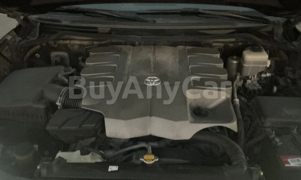 Vehicle photo 6