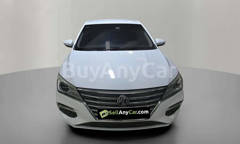 Vehicle photo 1