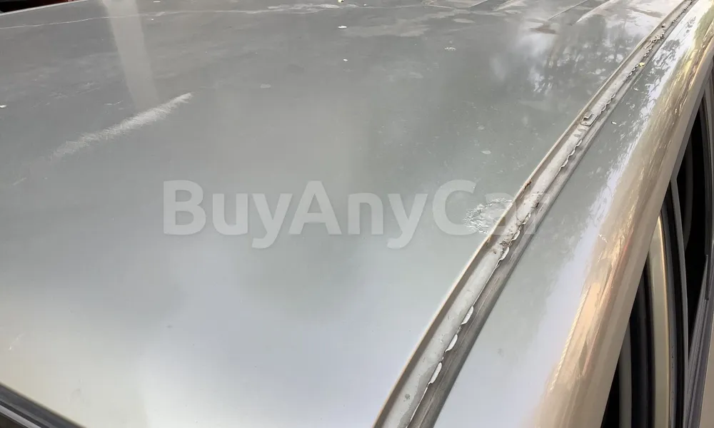 Vehicle photo 5