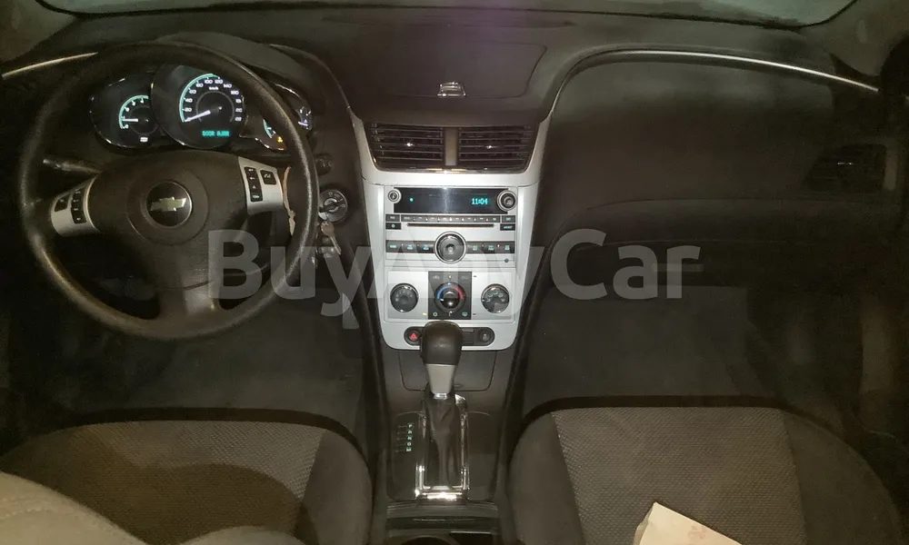 Vehicle photo 8