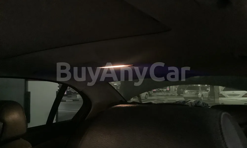 Vehicle photo 8