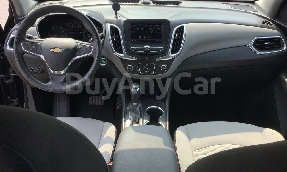 Vehicle photo 8
