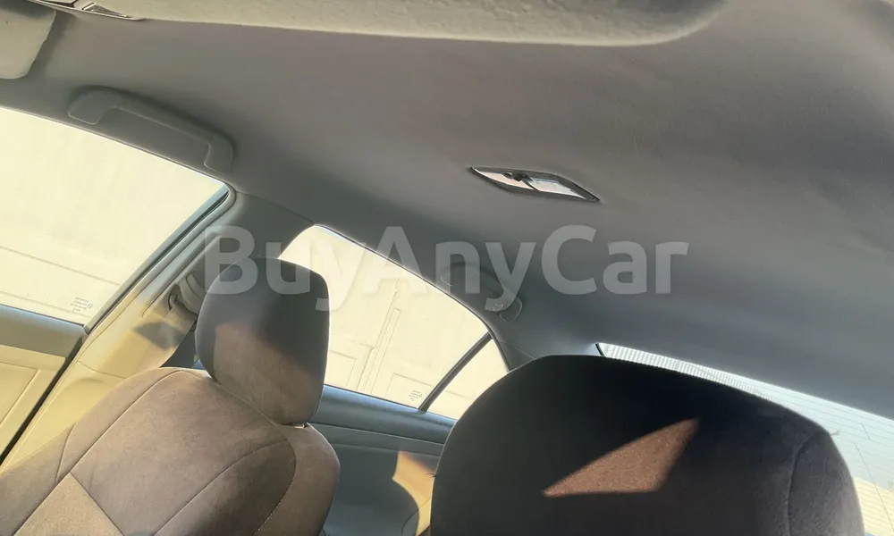 Vehicle photo 9