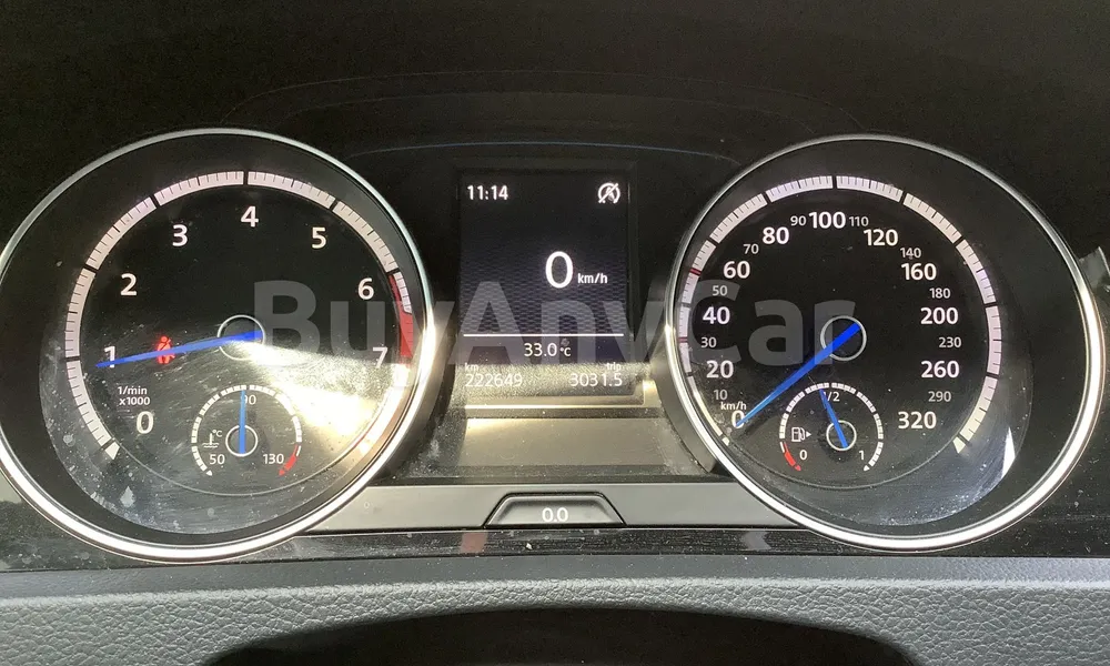 Vehicle photo 7