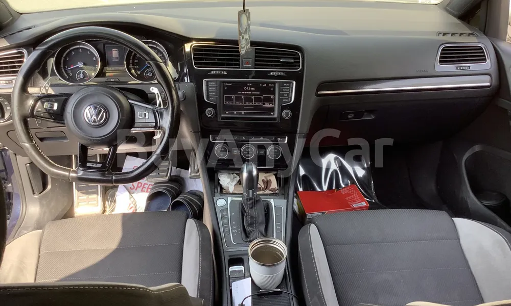 Vehicle photo 9