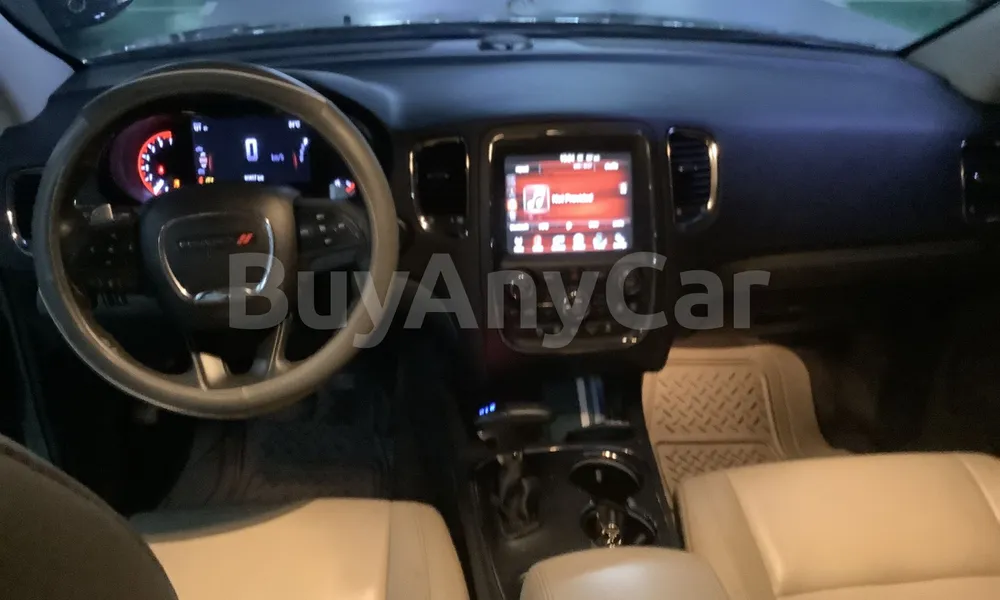 Vehicle photo 8