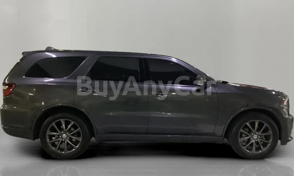 Vehicle photo 4