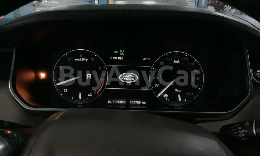 Vehicle photo 7