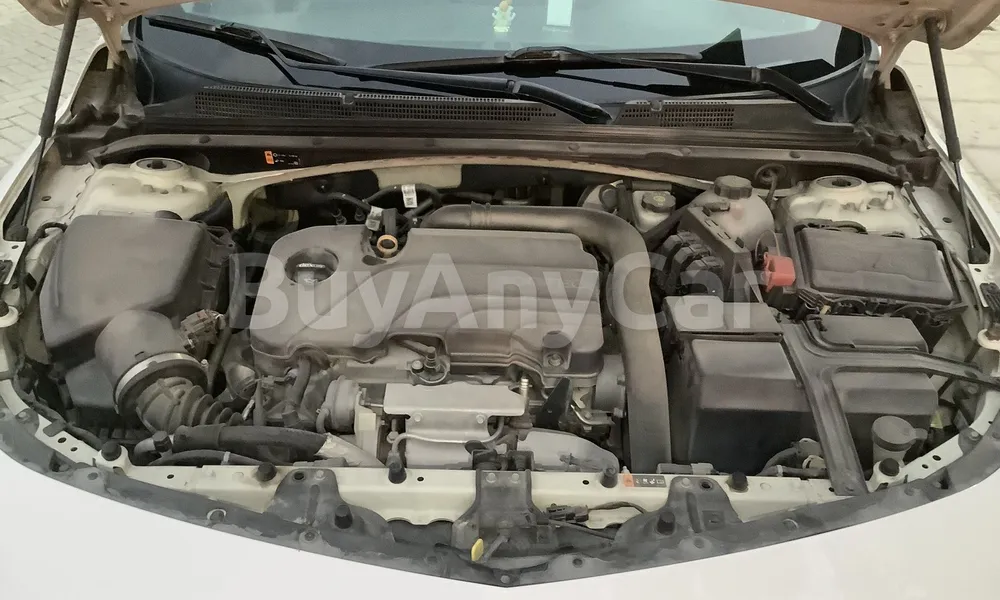 Vehicle photo 6
