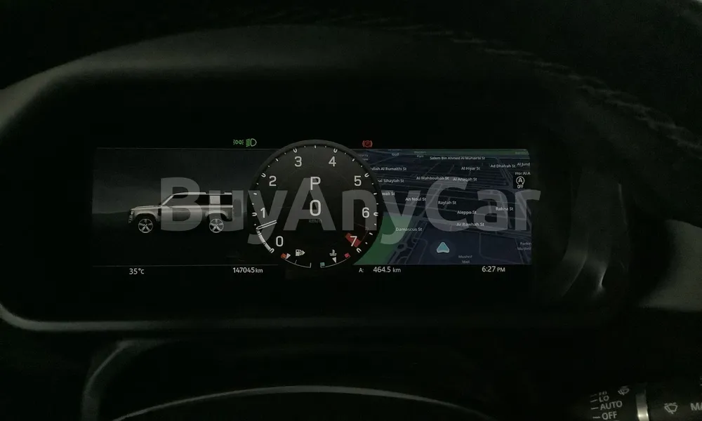 Vehicle photo 8