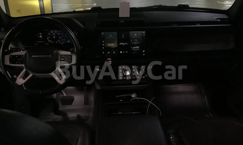 Vehicle photo 7