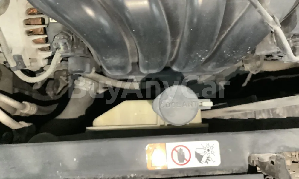 Vehicle photo 7