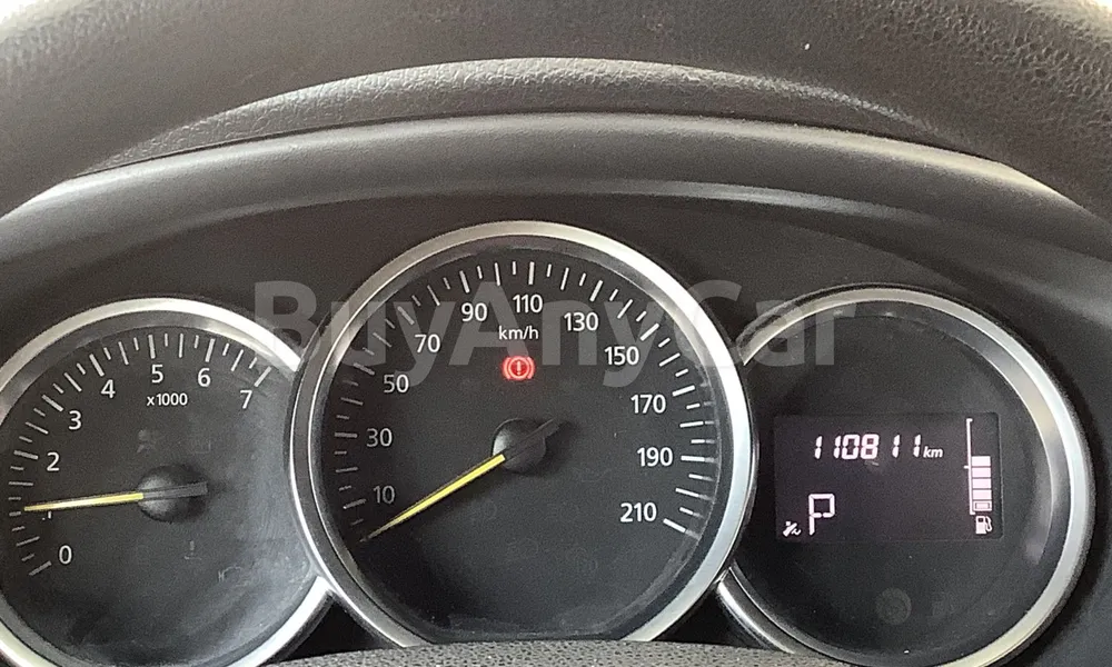 Vehicle photo 8