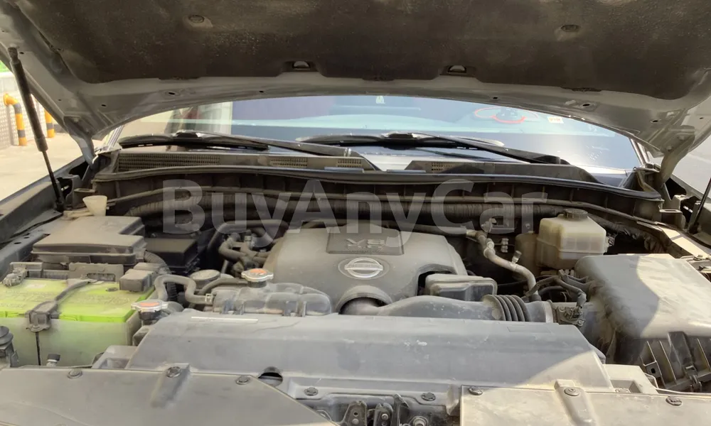 Vehicle photo 6