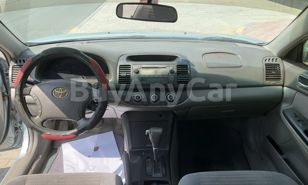 Vehicle photo 9