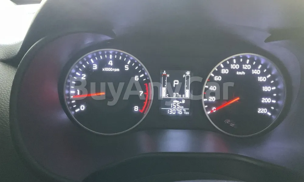 Vehicle photo 6